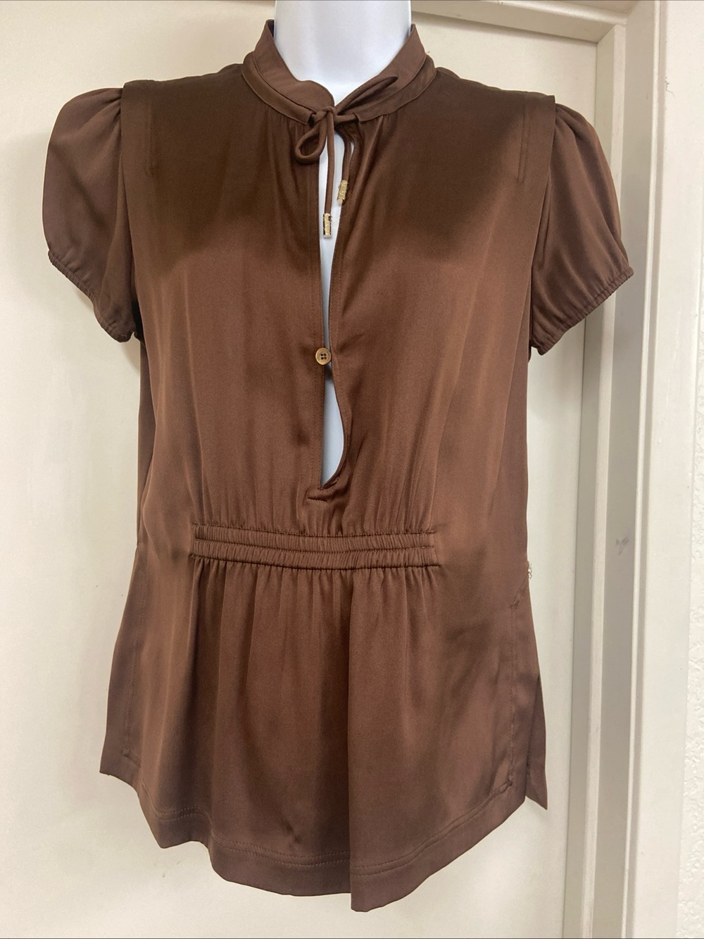 Gucci Brown Short Sleeve Tie-Neck Blouse